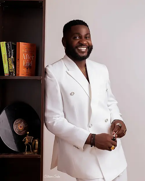 Jide Awobona