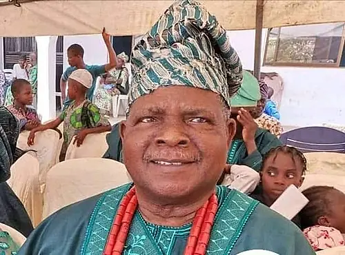 Kola Oyewo