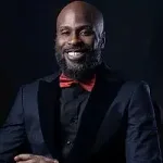 Ikechukwu Onunaku